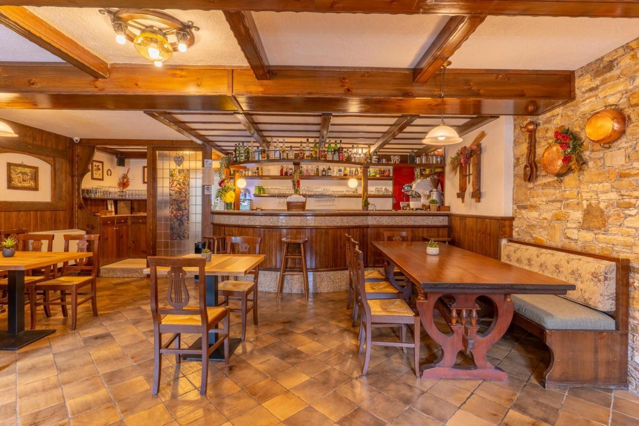 Des Alpes Hotel Saint-Rhemy-En-Bosses
