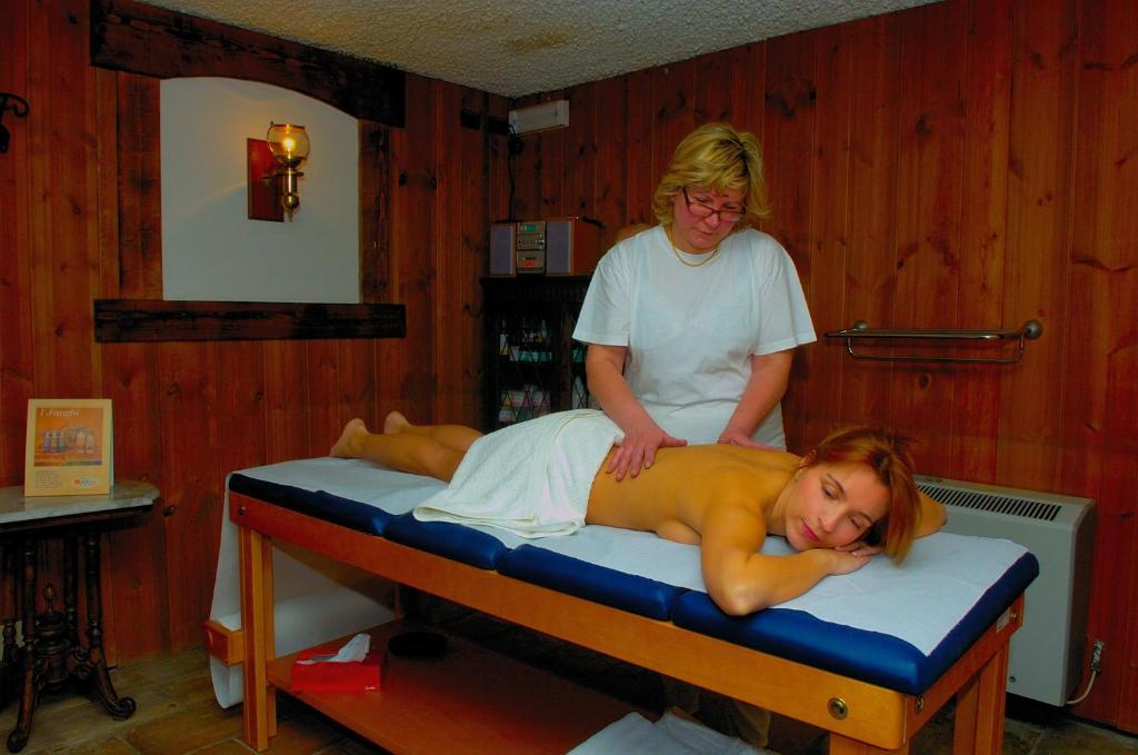 Hotel Des Alpes Saint-Rhemy-En-Bosses